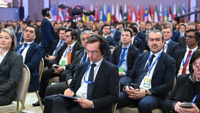 Forum Internazionale per gli Investimenti a Tashkent 2