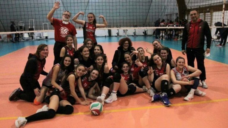 cv-volley-under-18