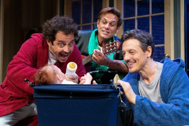 Cpz_3uomini1culla_014-PH-Giovanni-Chiarot