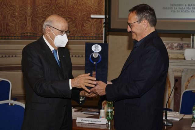 liberati-microcredito-01