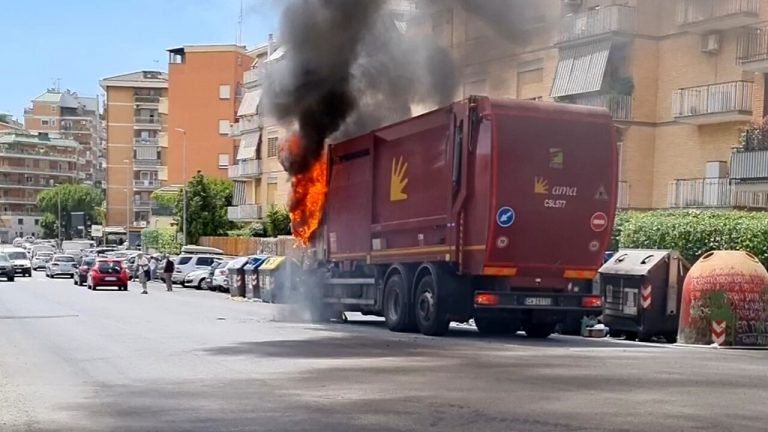 mezzo-ama-in-fiamme
