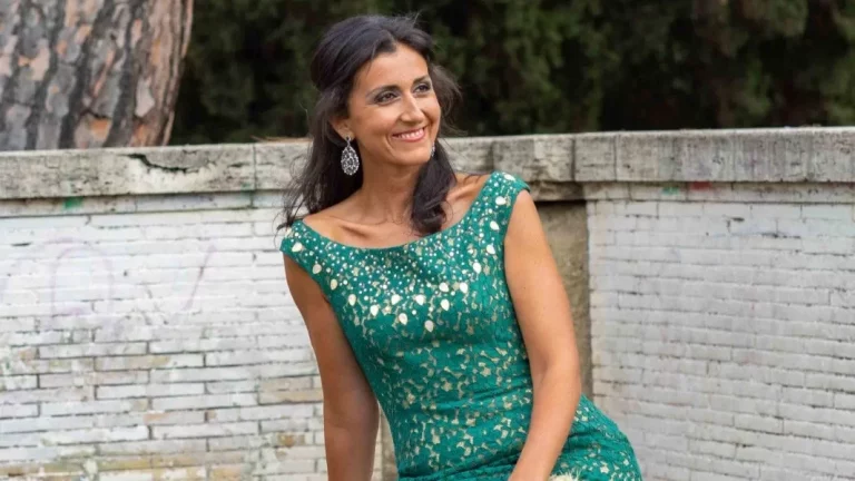 ANGELA-NICOLI-SOPRANO