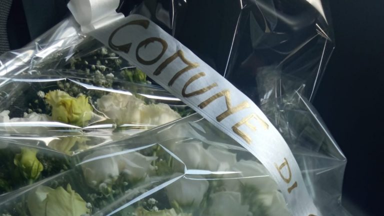 fiori-funerale-francesco