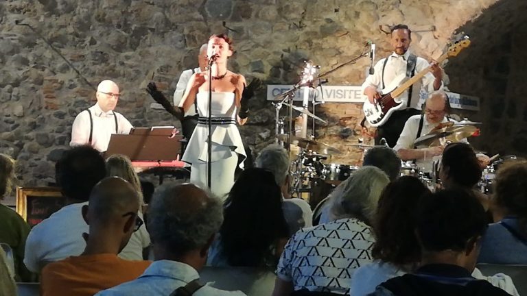 Serata-inaugurale-del-BolsenArte-Music-Festival-con-il-quintetto-swing-Four-Seasons