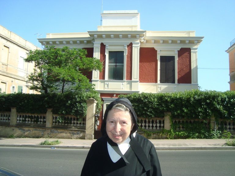 Sr-Margherita-Marchione-S.Marinella-casa-Pio-XII