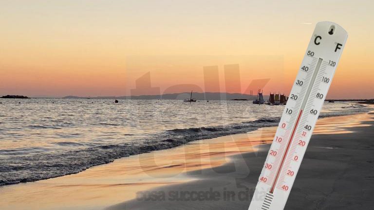 TERMOMETRO-MARE-CALDO-ACQUA