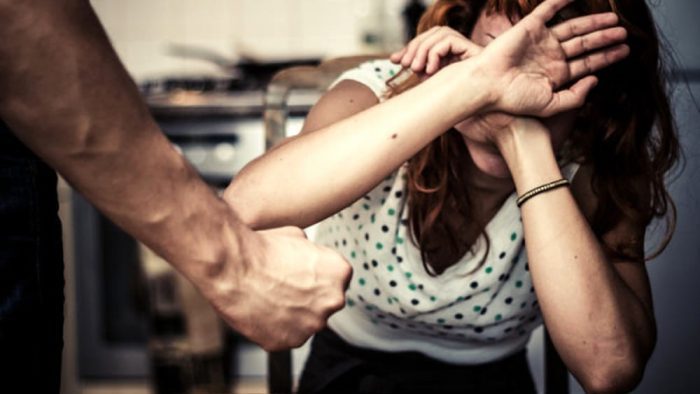 maltrattamenti-donne