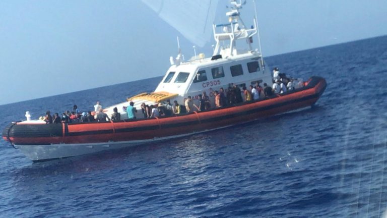 CP 305 a lampedusa 2