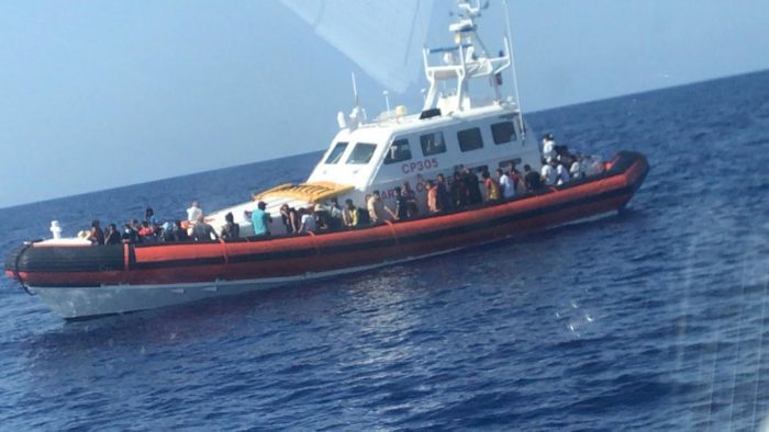 CP 305 a lampedusa 2