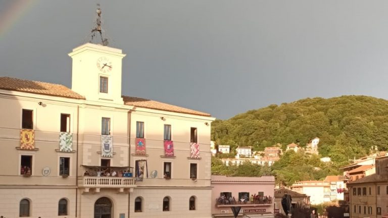 allumiere-palio-piazza