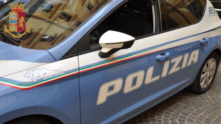 auto polizia