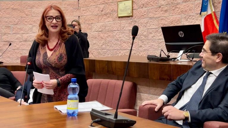 Civitavecchia-19-dicembre-Campagna-elettorale-Marietta-Tidei-3