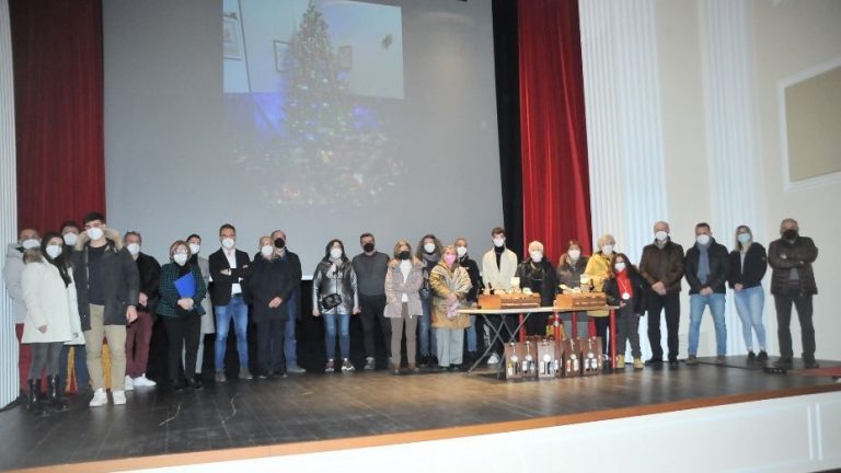 Premiazione-del-concorso-fotografico-Presepe-in-famiglia-edizione-2022
