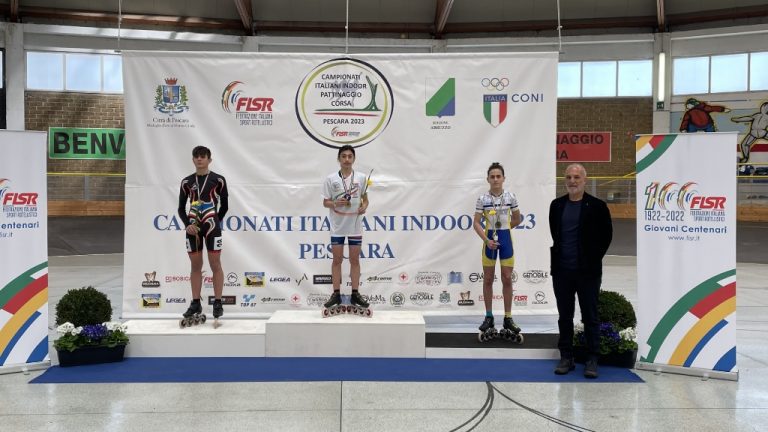 Argento-Simone-Piccoli-Indoor-2023