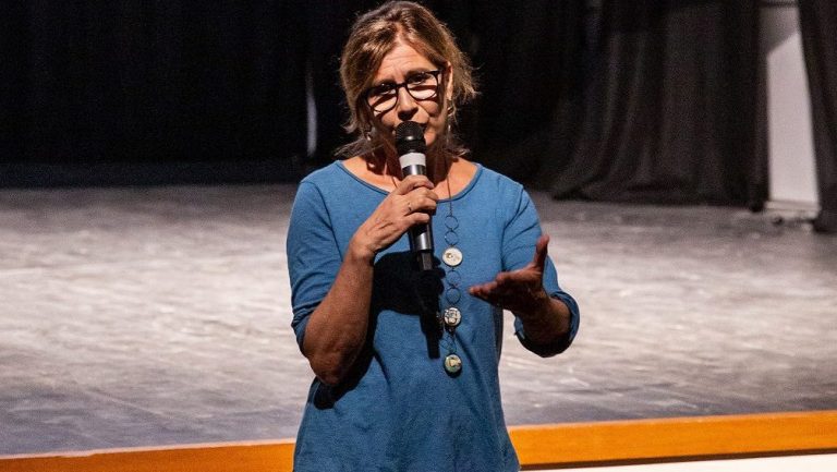 Lillustratrice-e-direttrice-di-PAGINEaCOLORI-Roberta-Angeletti