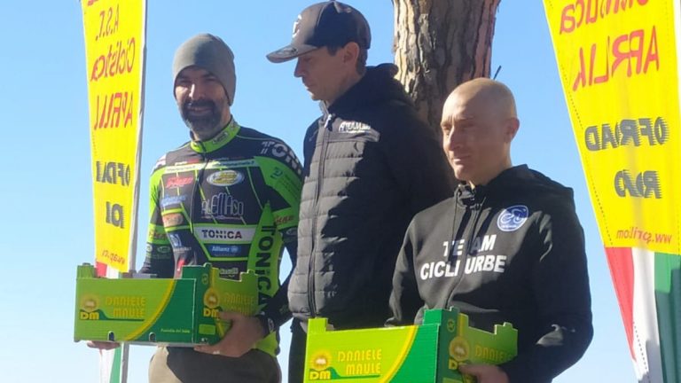 Mtbsan-il-podio-di-Mancini