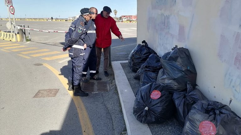 cini-rifiuti-abbandonati-fiumicino