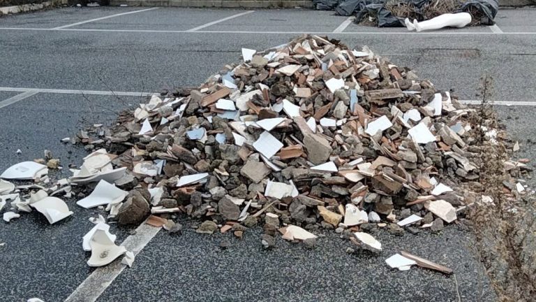 rifiuti-parco-leonardo-1