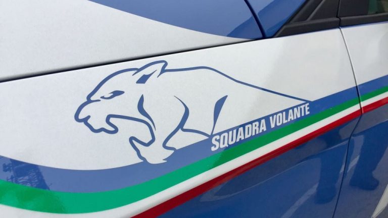 Volante-Polizia