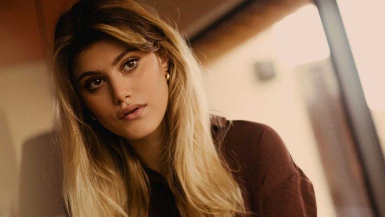 Jenny-De-Nucci-portrait-4