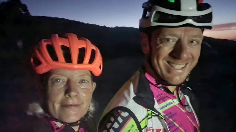 Mtbsan-27092023-Diego-Salerni-e-Daniela-Fedele-in-una-piccola-pausa-notturna