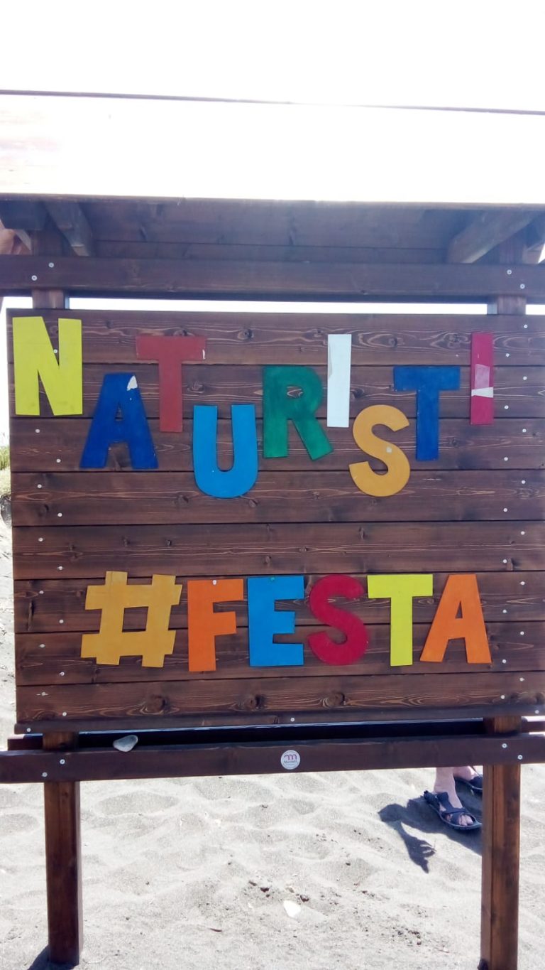 oasi-naturista-sabbie-nere