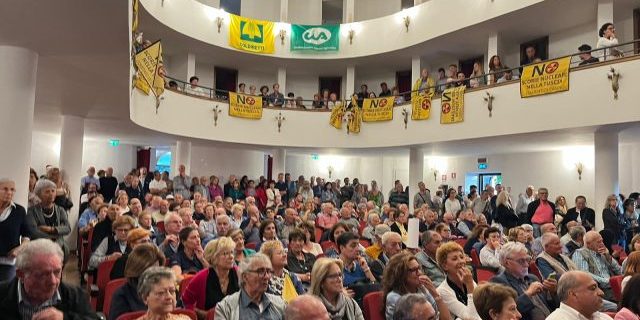 ac6ee835-7072-4d64-a052-55f2b541d83d