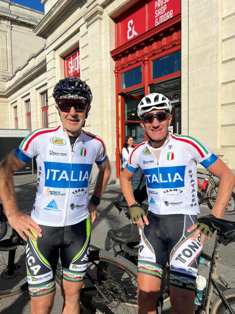 Mtbsan 10102024 Mariuzzo e Feltre prima della partenza del Mondiale Gravel in Belgio