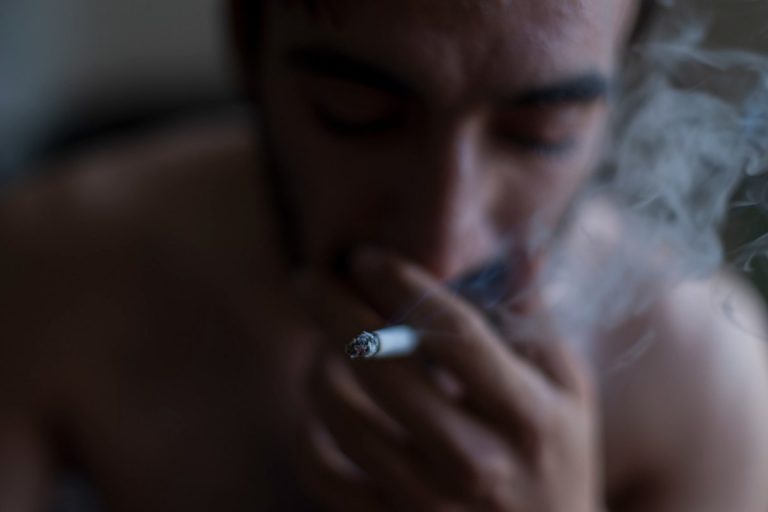 Tentato suicidio a Civitavecchia, come prevenire