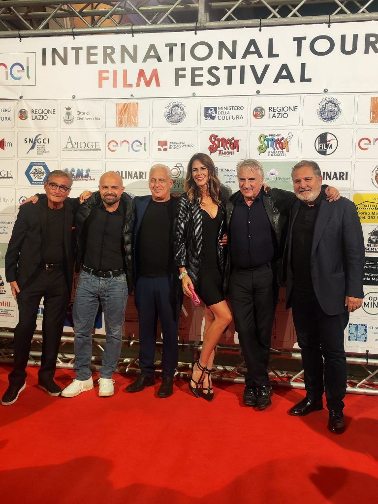 da sin Piero Pacchiarotti Presidente ITFF Andrea De Rosa Vincent Riotta Janet De Nardis Mimmo Calopresti e Antonio Flamini direttore artistico