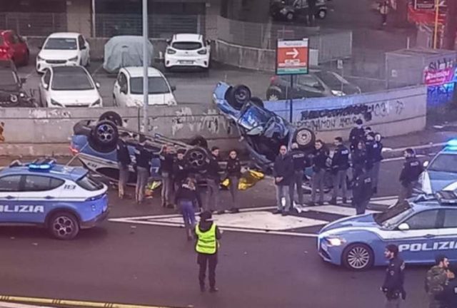Scontro fra volanti di Polizia a Roma