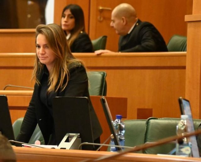 https://talkcity.it/regione-lazio-rotondi-nuova-vita-per-il-palaverde-di-palestrina/