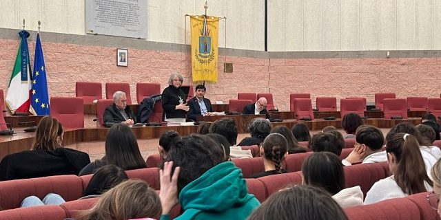 WhatsApp Image 2024-12-02 at 13.02.22 (2)