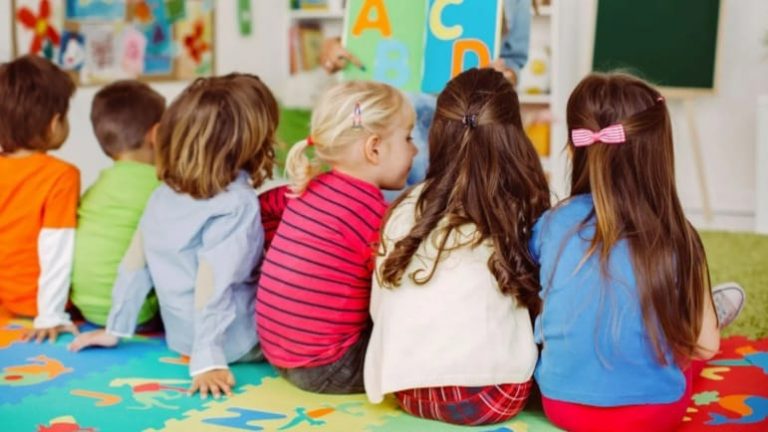 bambini scuola infanzia