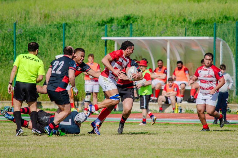 Lorenzo Fabiani in azione Capitano del Rugby Civitavecchia