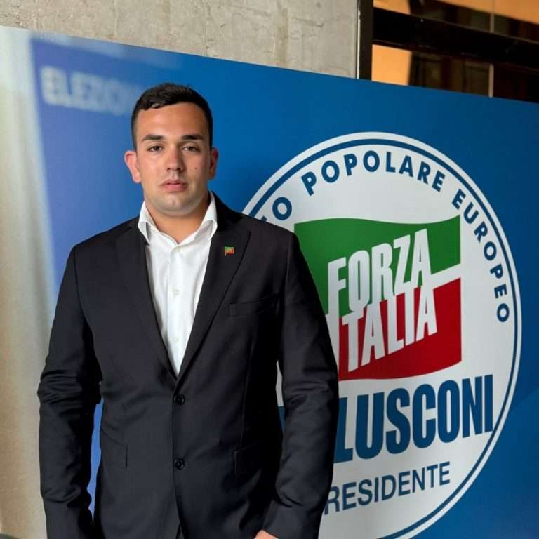 Civitavecchia, Via Po allagata da 24 ore: Rubens Kurtaj attacca il Comune