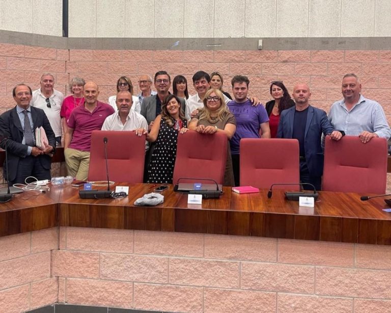 consiglio comunale maggioranza cv