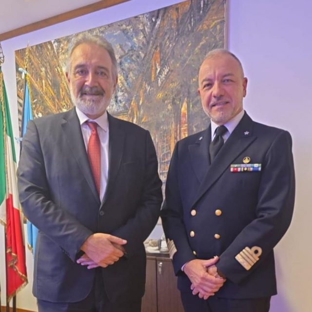 9c610f40-2168-4506-8740-764e0b5c1370