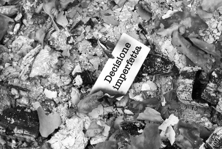 DECISIONE-IMPERFETTA-copia