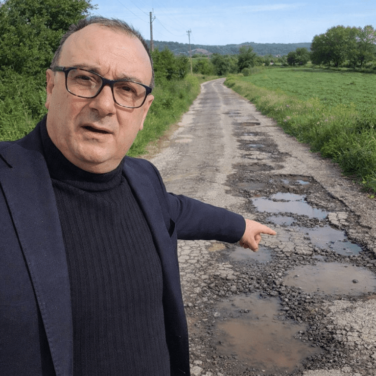 tondinelli strade dissestate