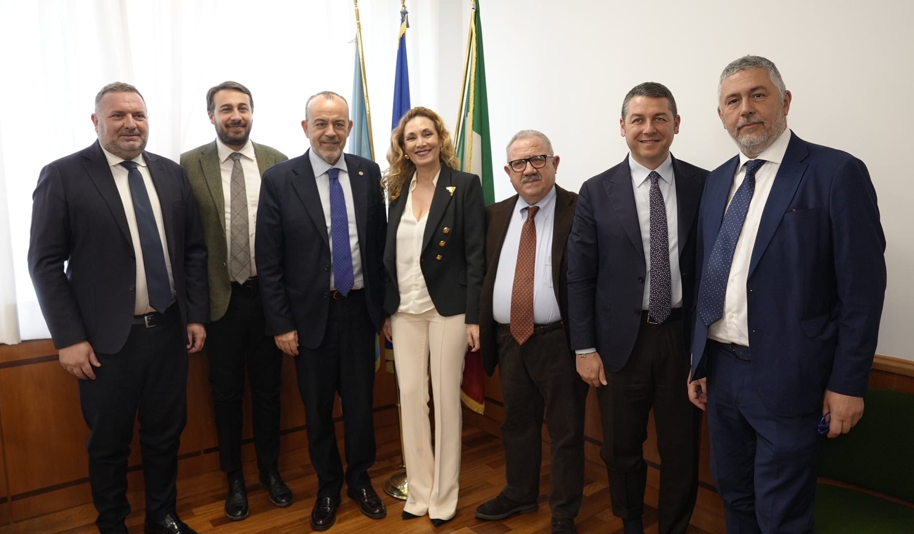 f9f5301e-39a3-4fdb-8d11-715c104988b2