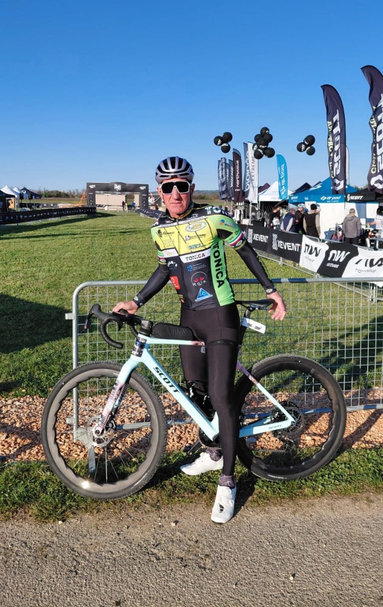 Mtbsan 01042026 Mariuzzo prima della partenza della Gravel race The Hills