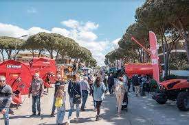 mostra macchine agricole tarquinia