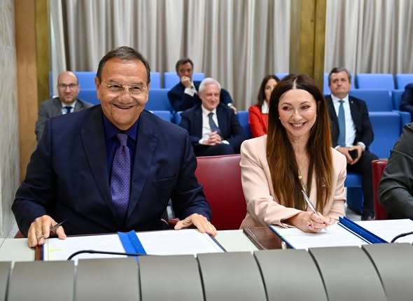 baccini firma farnesina