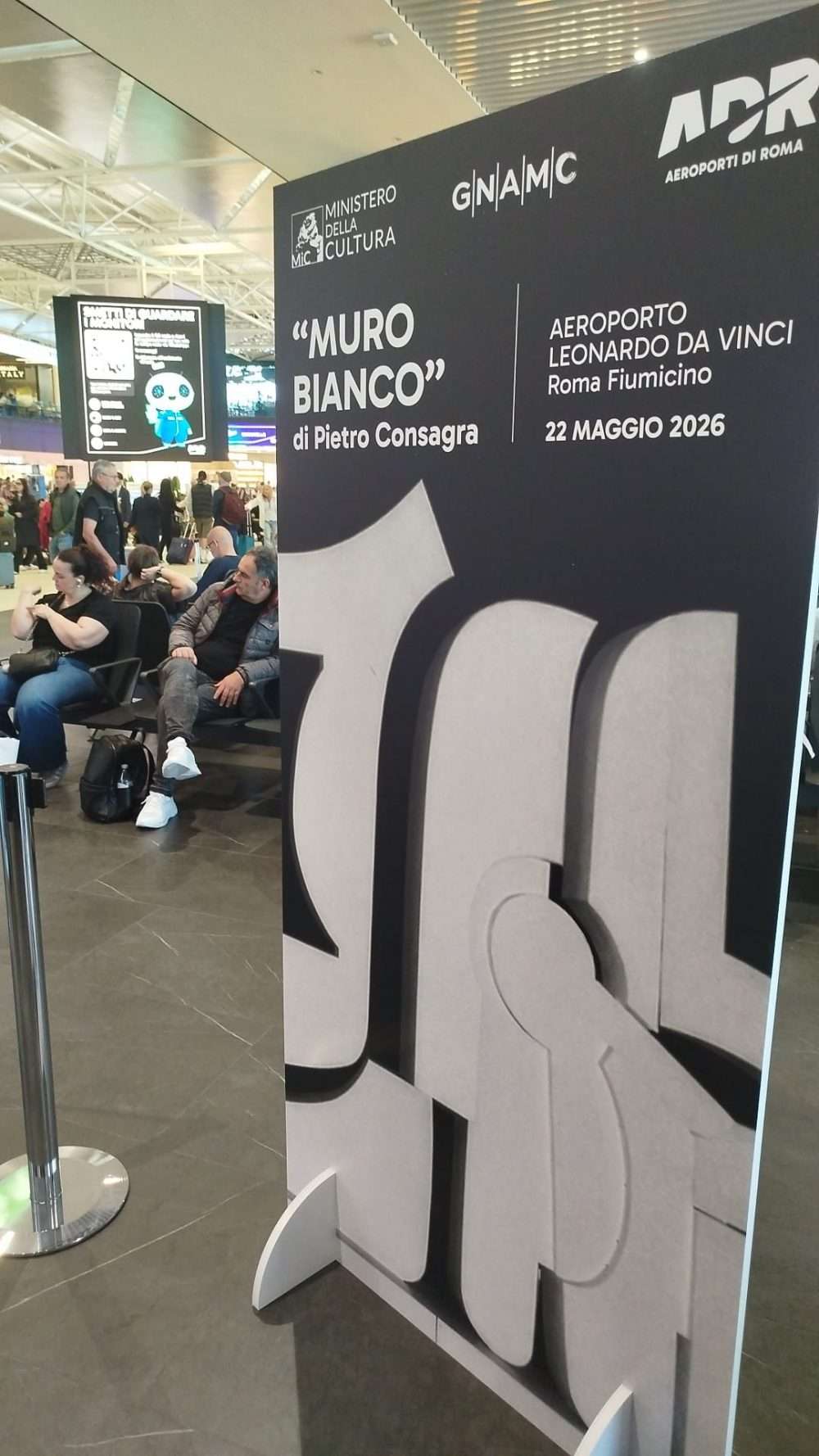 Arte e cultura protagoniste all’aeroporto Leonardo da Vinci - MURO BIANCO