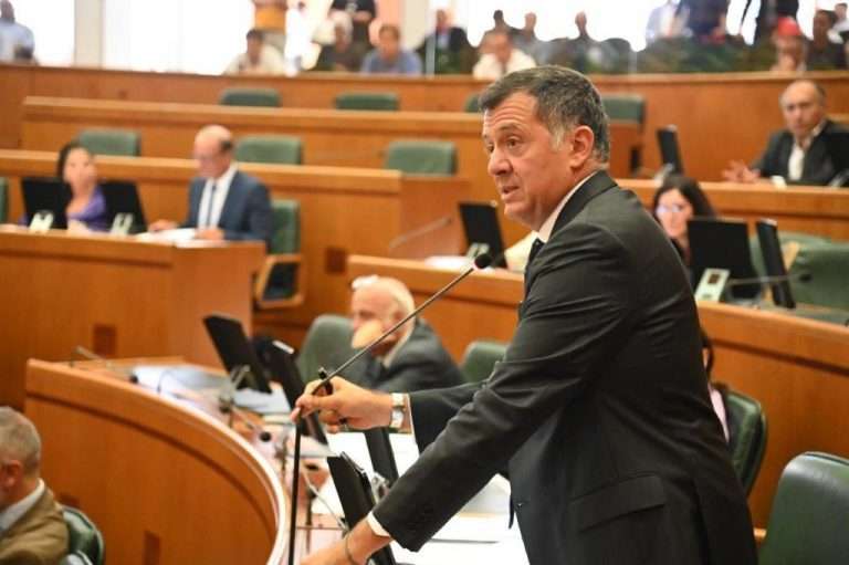 Regione Lazio, Bertucci: "Nuove regole per le golf cart"