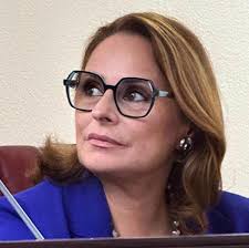luisa regimenti