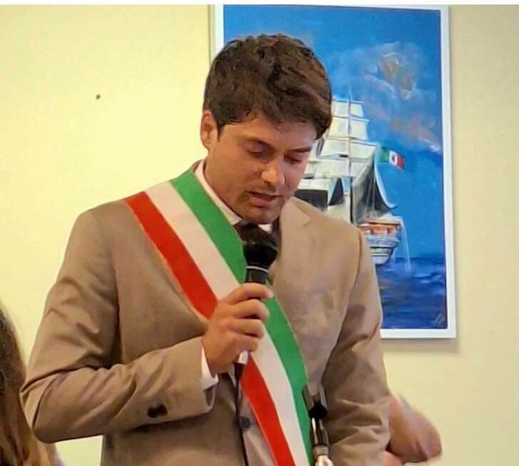 manuelli sindaco primo consiglio
