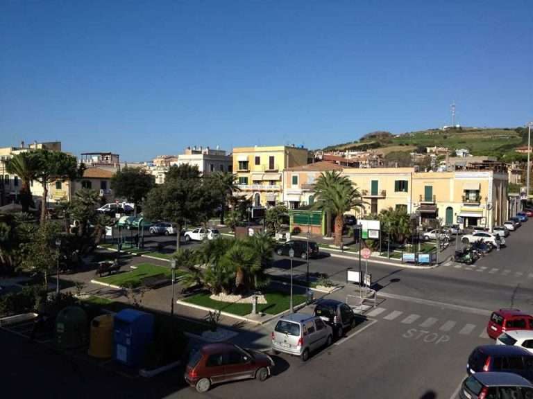 piazza civitavecchia santa marinella