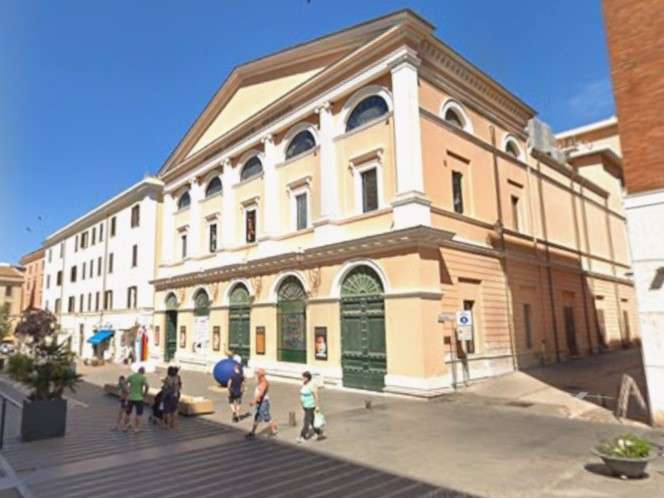 Teatro traiano Civitavecchia